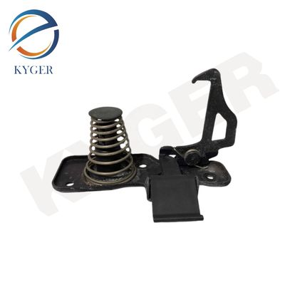Купить KYGER C2D24409 Автомобильные системы корпуса дверные замки капота капота замок замок C2D24409 для Jaguar XJ 2010-2019 X351 Производство в сети